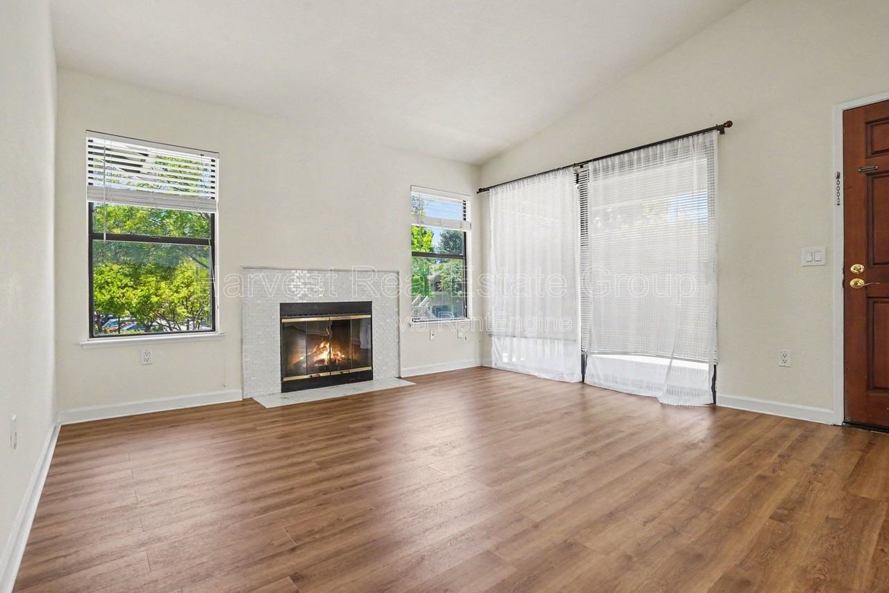 4995 Conway Ter #1 - Photo 5 of 19