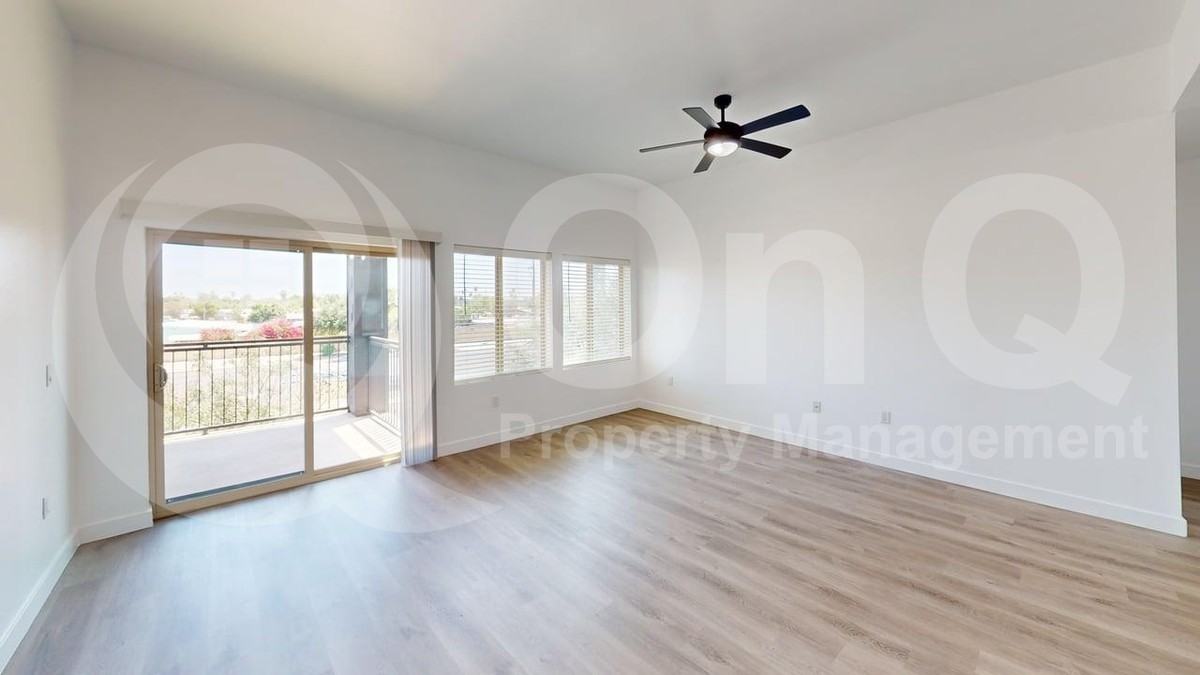 N 67th Ave #207 - Photo 7 of 31