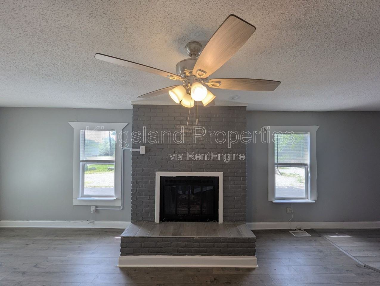9517 West Ave - Photo 2 of 18