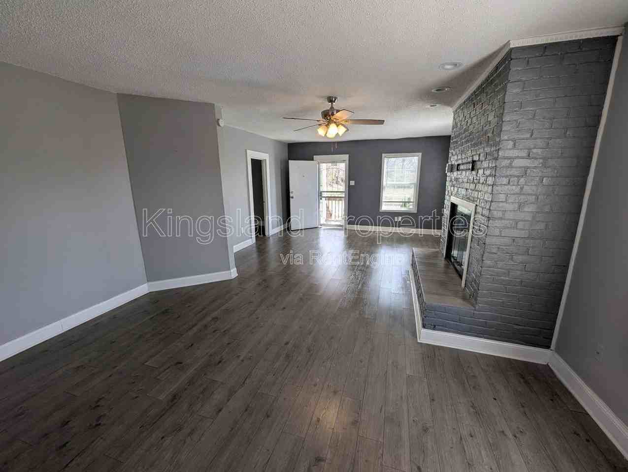 9517 West Ave - Photo 3 of 18