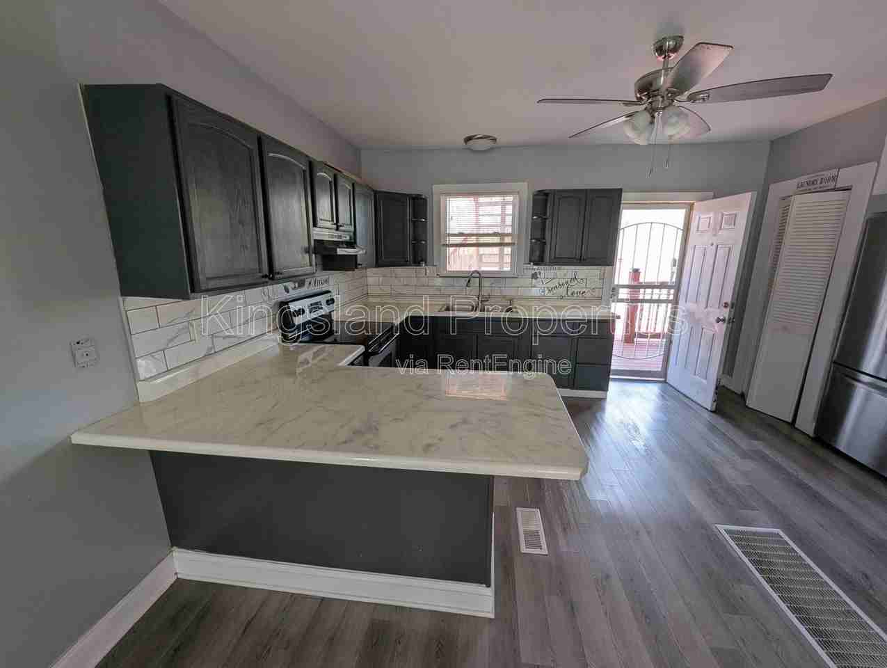 9517 West Ave - Photo 5 of 18
