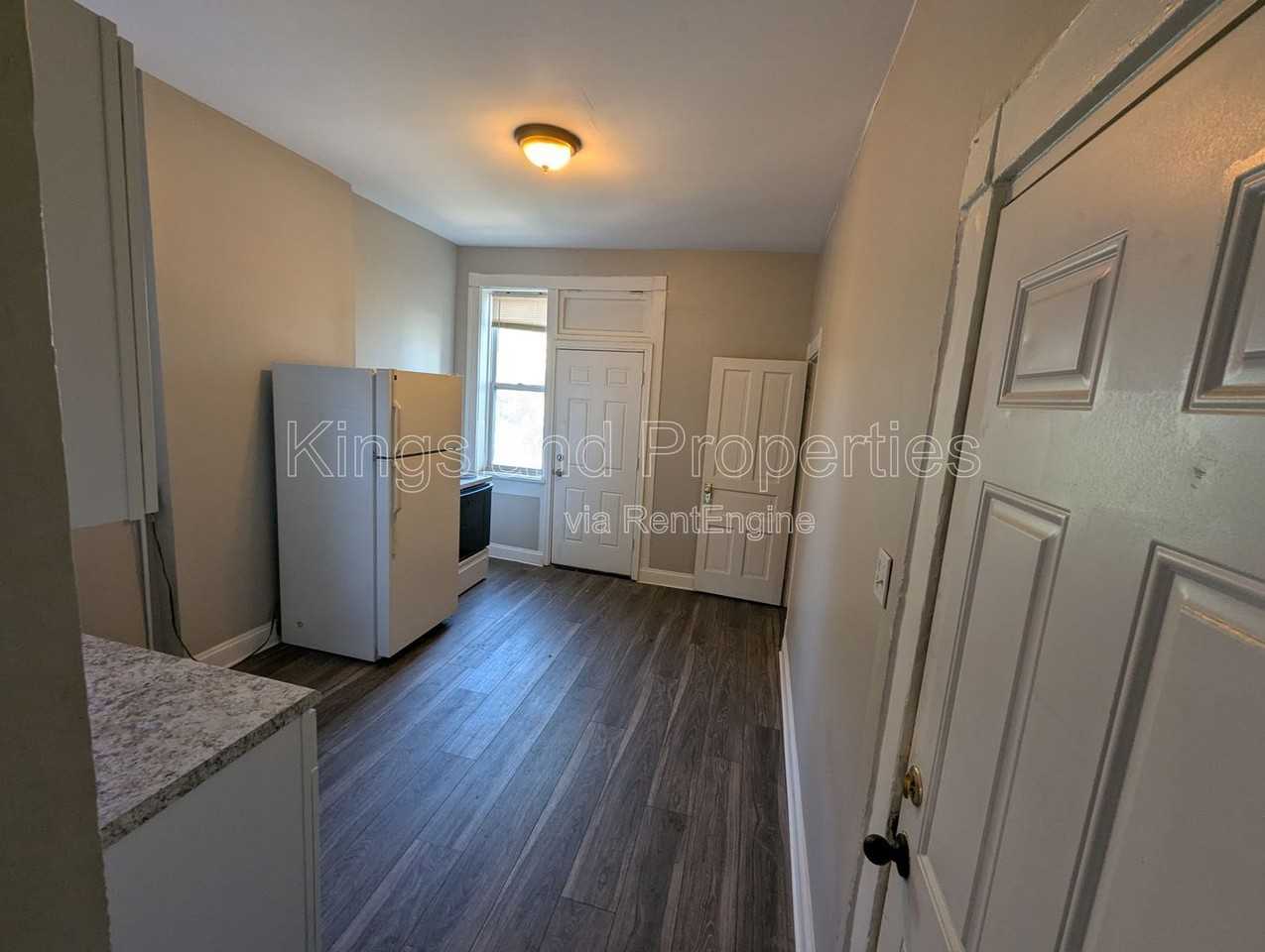 3020 Texas Ave #3020-2F - Photo 5 of 8
