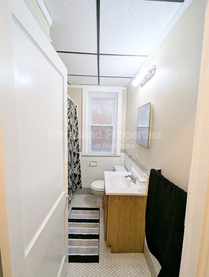 5109 S Broadway - Photo 5 of 16