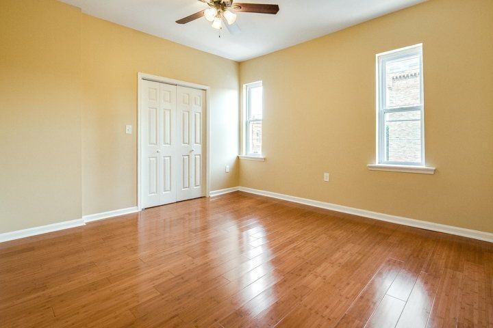 2501 Carpenter St #2 - Photo 7 of 12