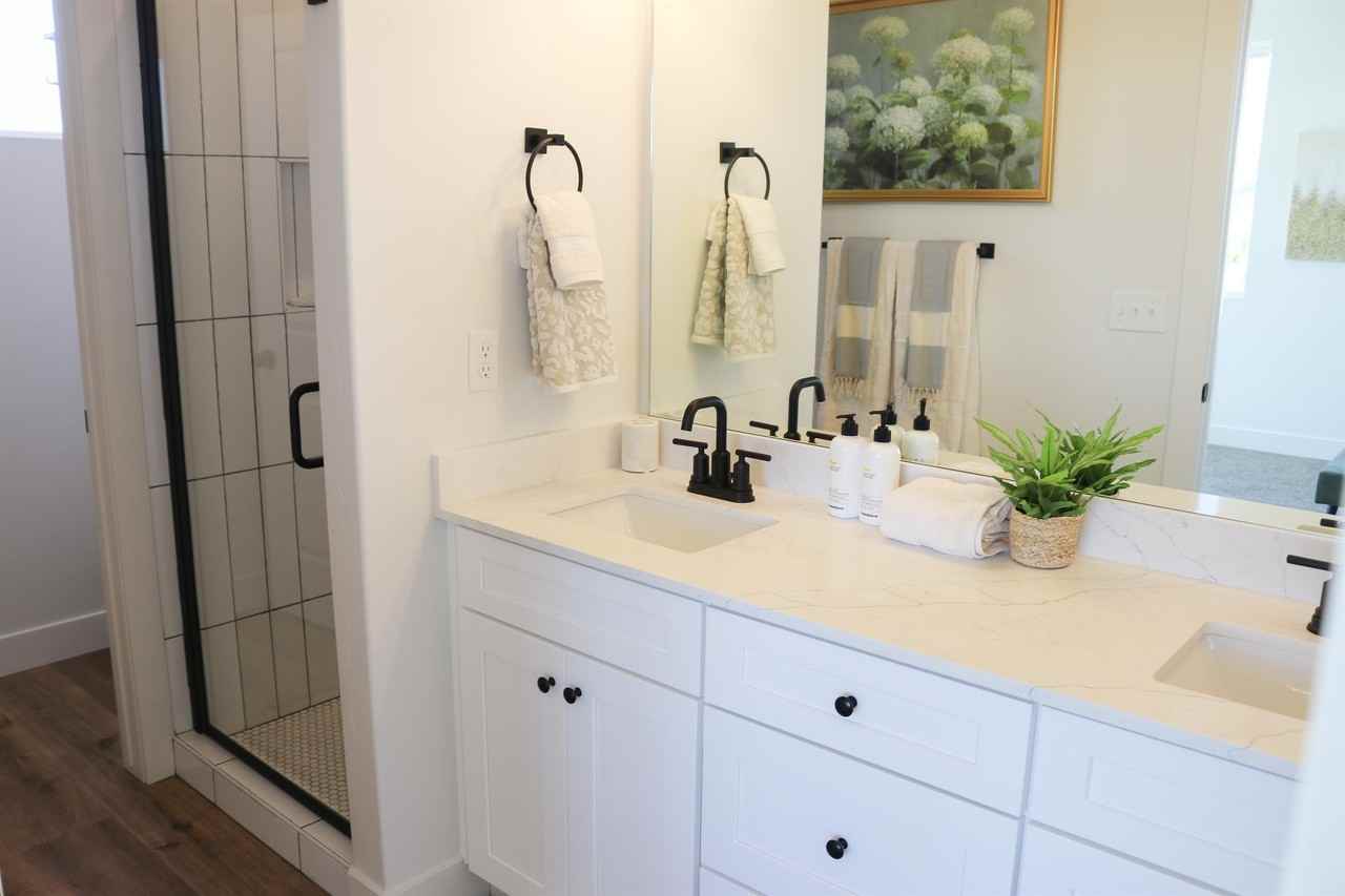 1778 Northwest #17 - Photo 3 of 39