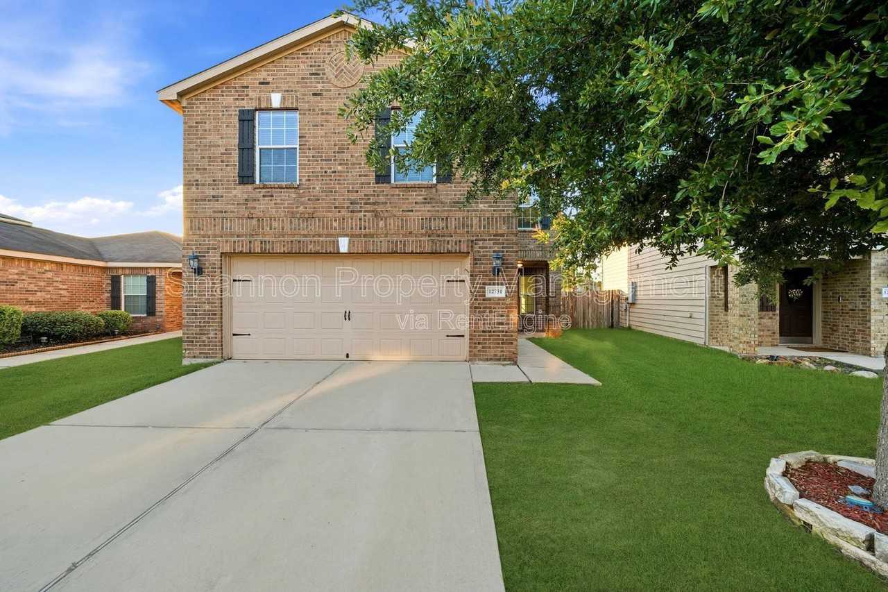 12731 Mystic Water Ln - Photo 3 of 29