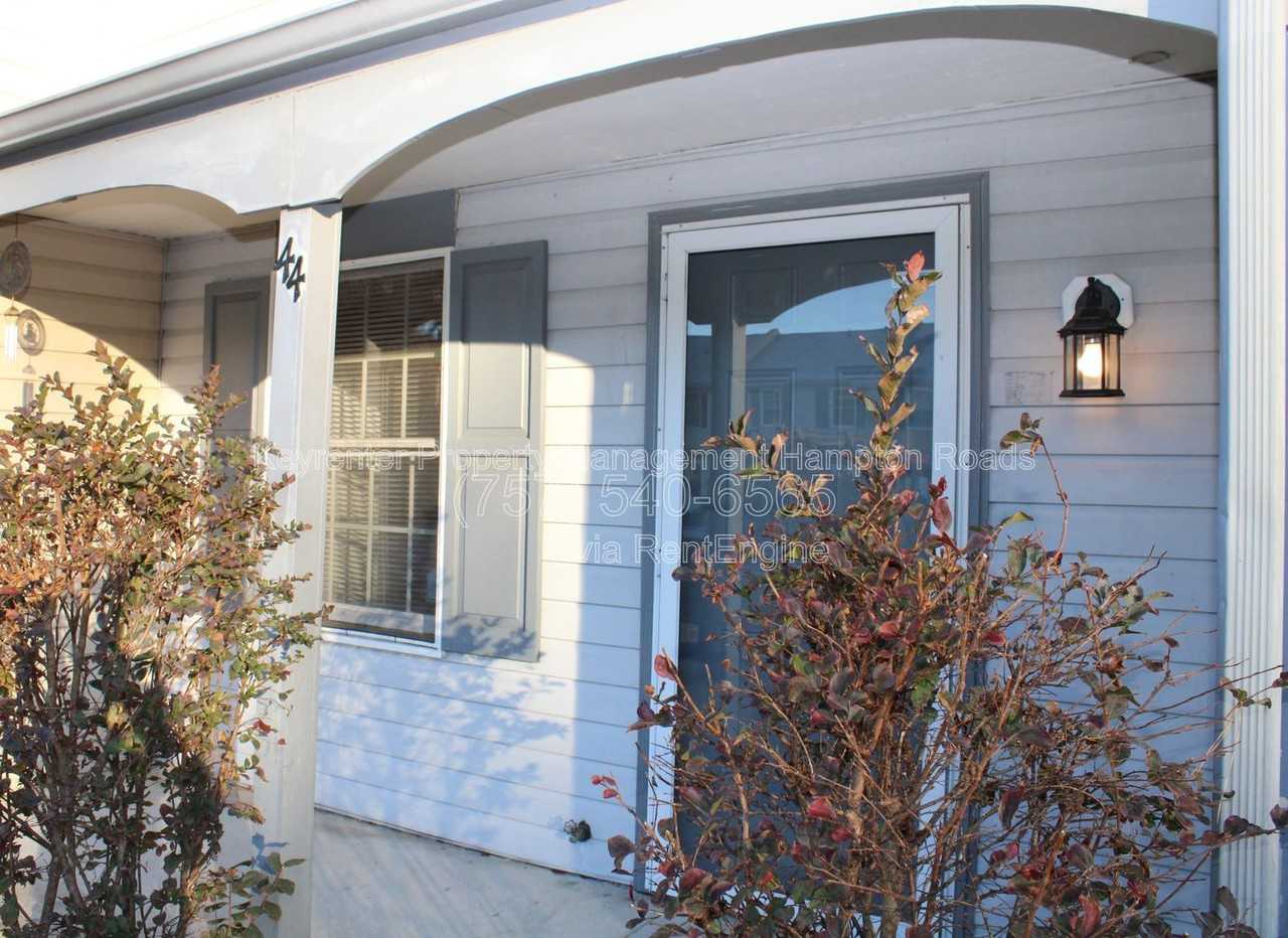 44 Lucinda Ct - Photo 3 of 41