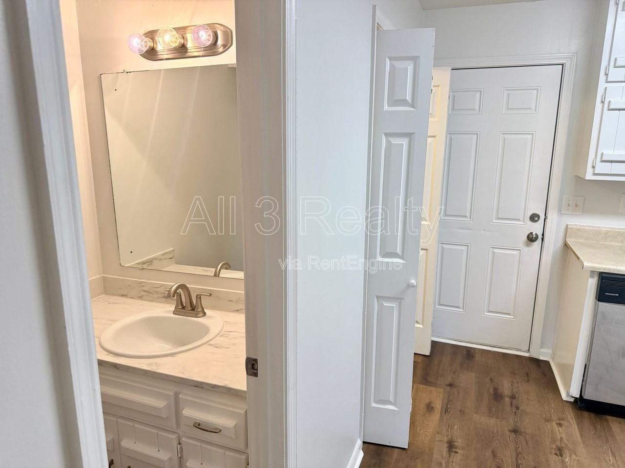 470 S Jeff Davis Dr #B - Photo 5 of 19