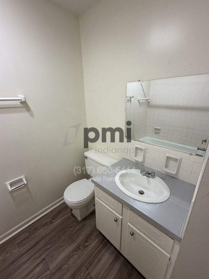 2947 E 47th St #2947C - Photo 6 of 47