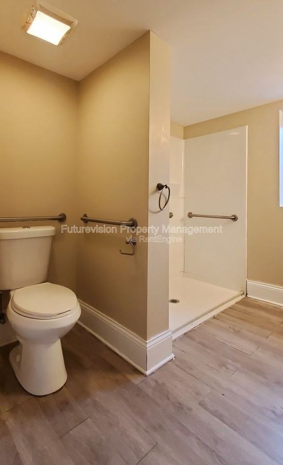 112 N Center St #8 - Photo 4 of 11