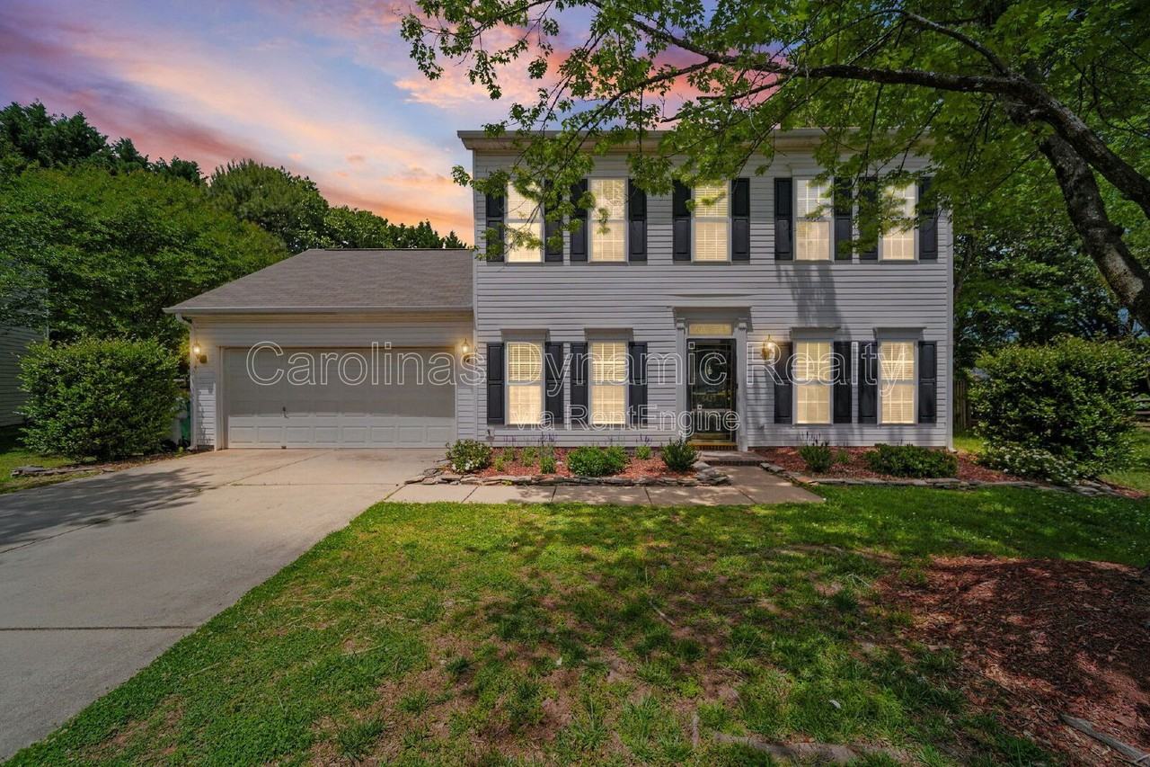 6435 Gatesville Ln - Photo 2 of 38