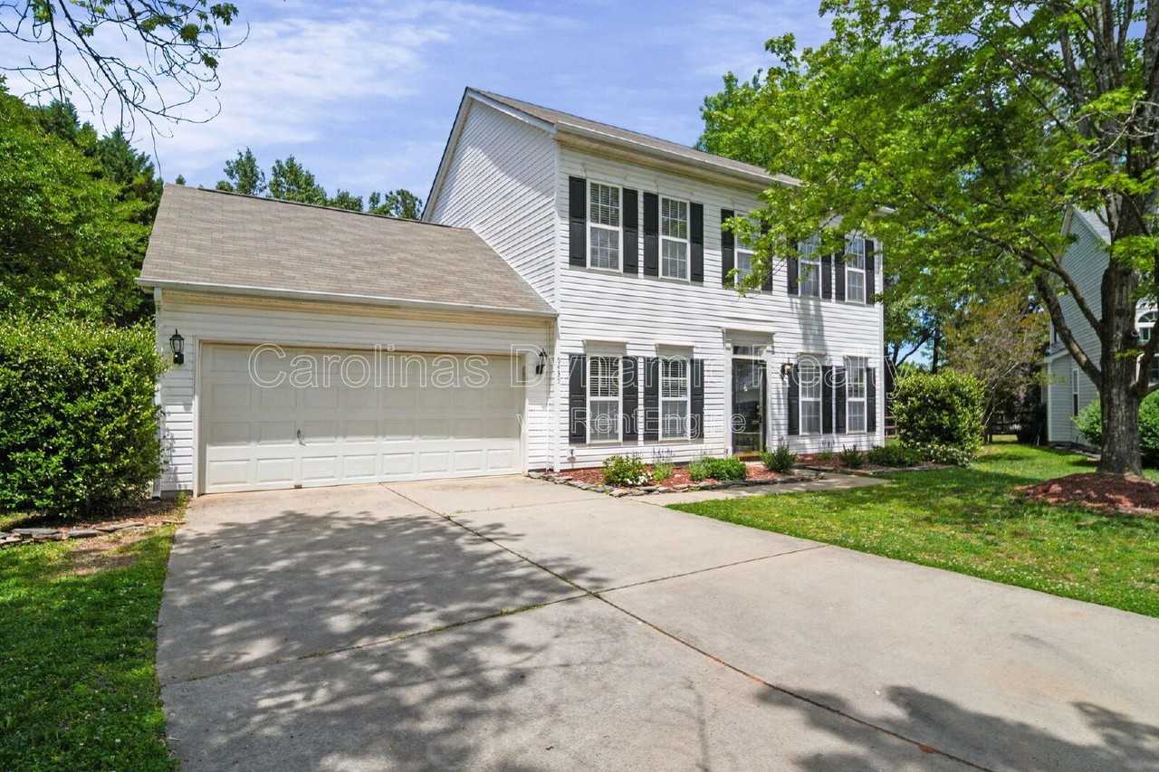6435 Gatesville Ln - Photo 4 of 38