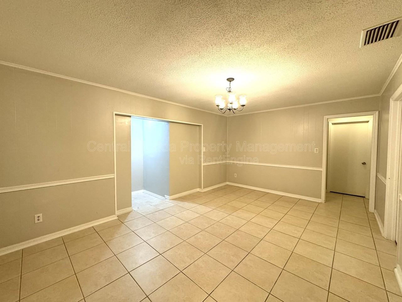 4895 E Wind St #2 - Photo 4 of 19