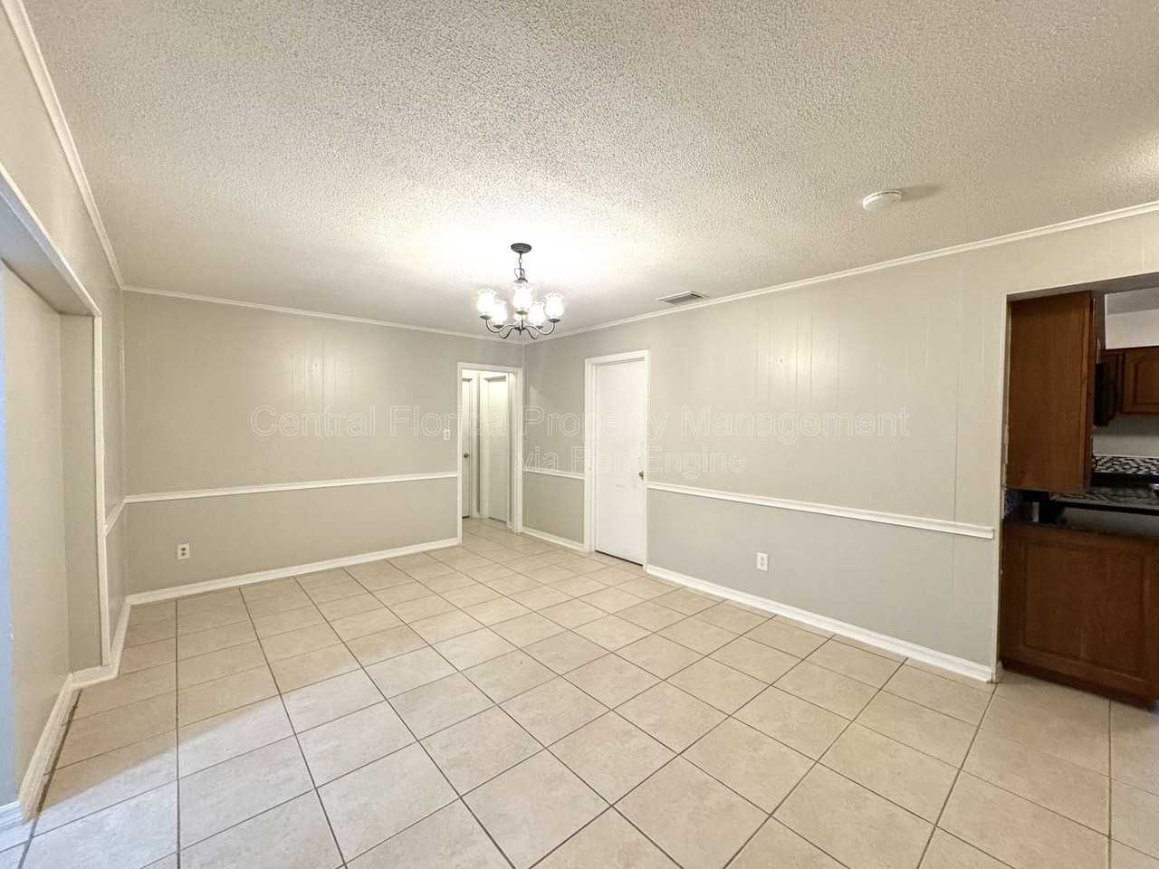 4895 E Wind St #2 - Photo 5 of 19