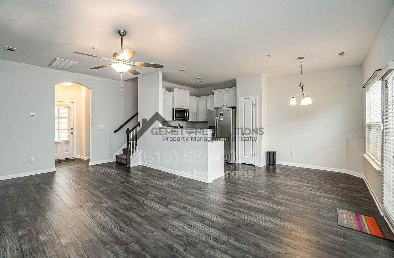 217 Kinsale Dr - Photo 7 of 25
