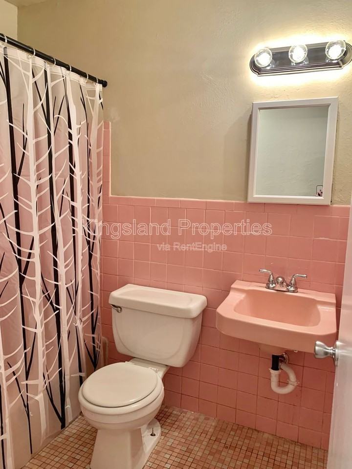 4720 Nebraska Ave #1 - Photo 5 of 7