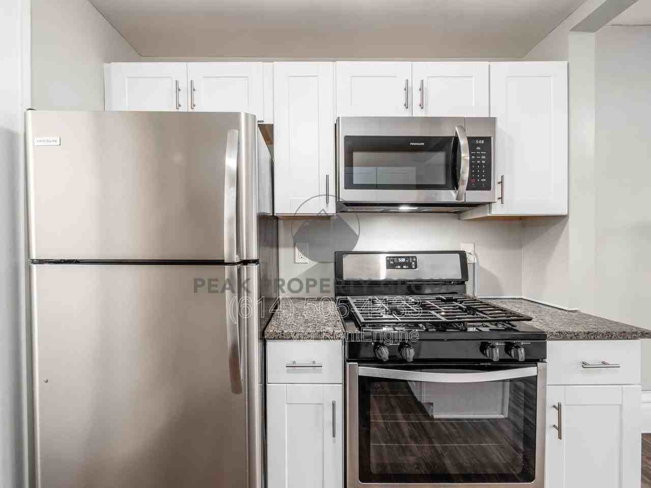 26 E 2nd Ave #19 - Photo 3 of 26