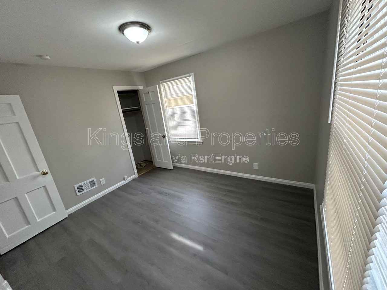 10128 Cloverdale Dr - Photo 6 of 10
