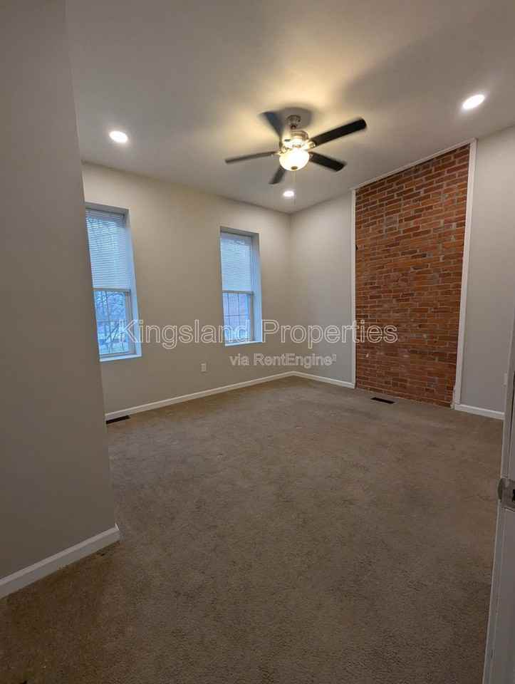 3242 Michigan Ave - Photo 7 of 14