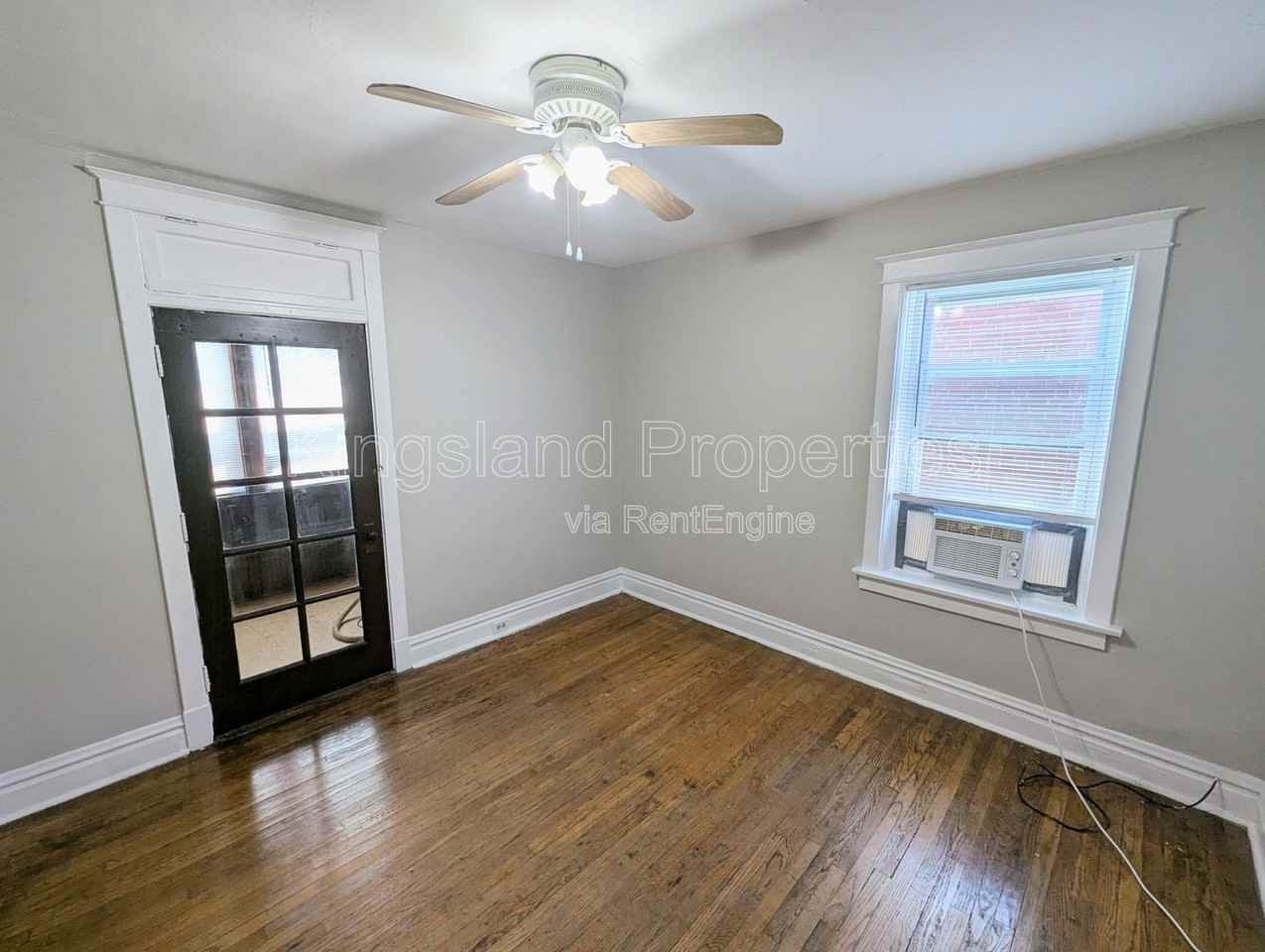 5028 Chippewa St #A - Photo 6 of 10