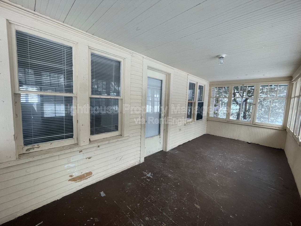 232 E Lincoln Ave - Photo 2 of 18