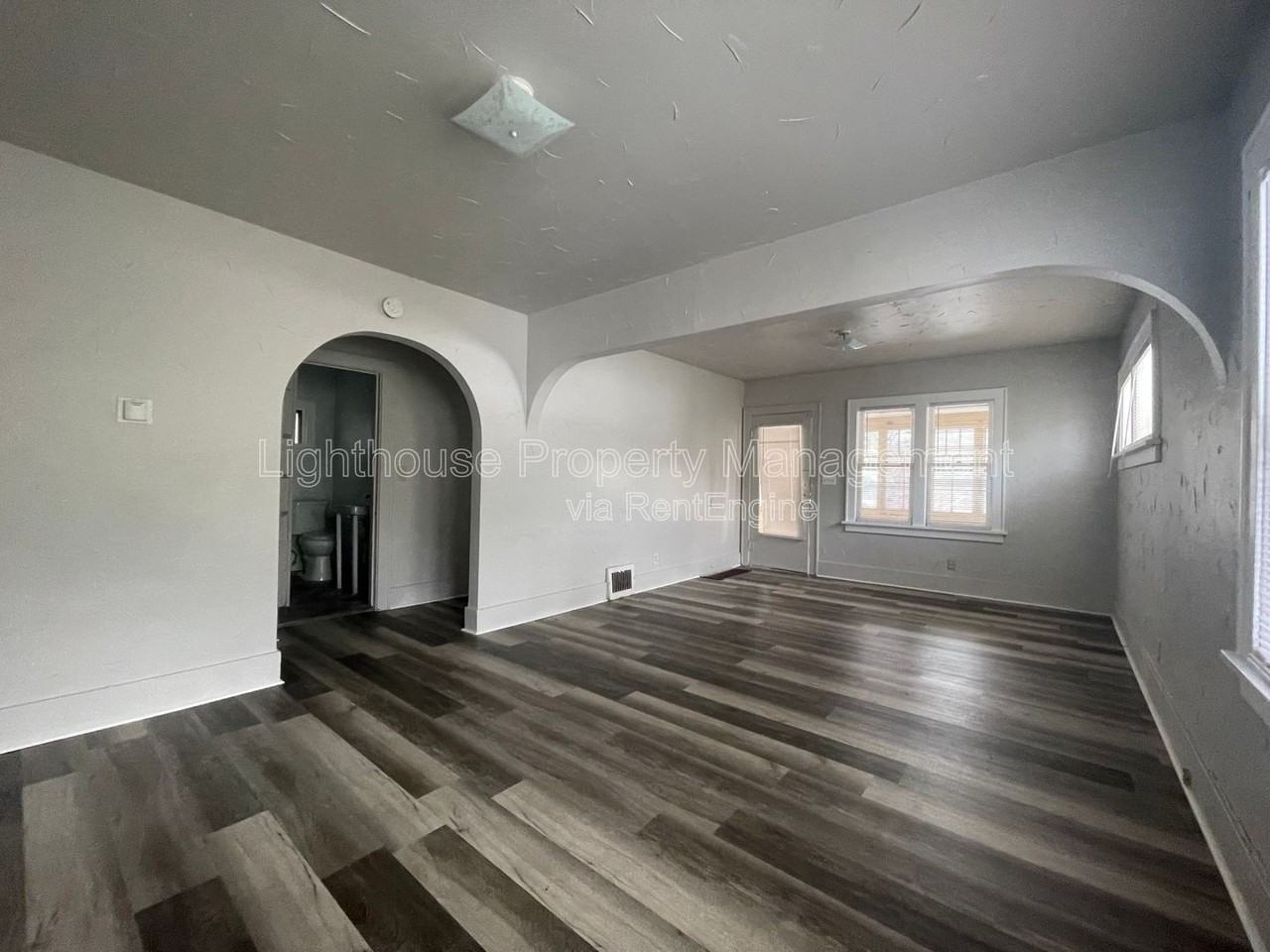 232 E Lincoln Ave - Photo 5 of 18