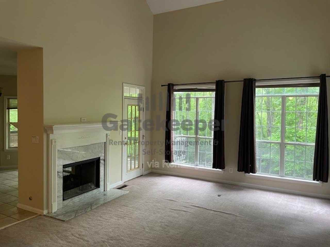 94 Barrington Ridge Ct - Photo 3 of 29