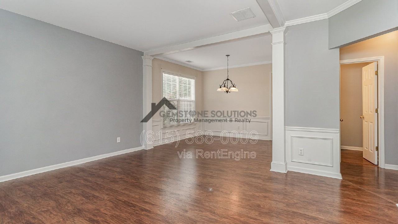 144 Stanwick Dr - Photo 3 of 25