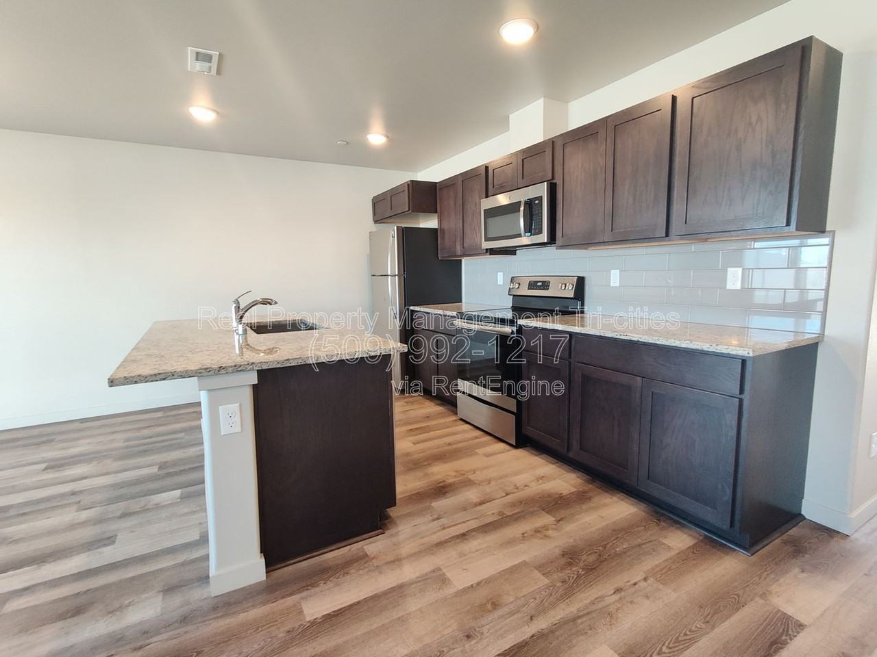 5748 W Albany Pl #120 - Photo 6 of 24