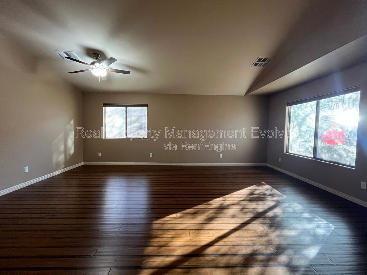 12022 W Morning Dove Dr - Photo 5 of 34