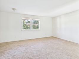 featured image of 2002 Warren Ave #G