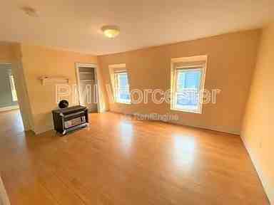 15 Goulding St - Photo 4 of 11