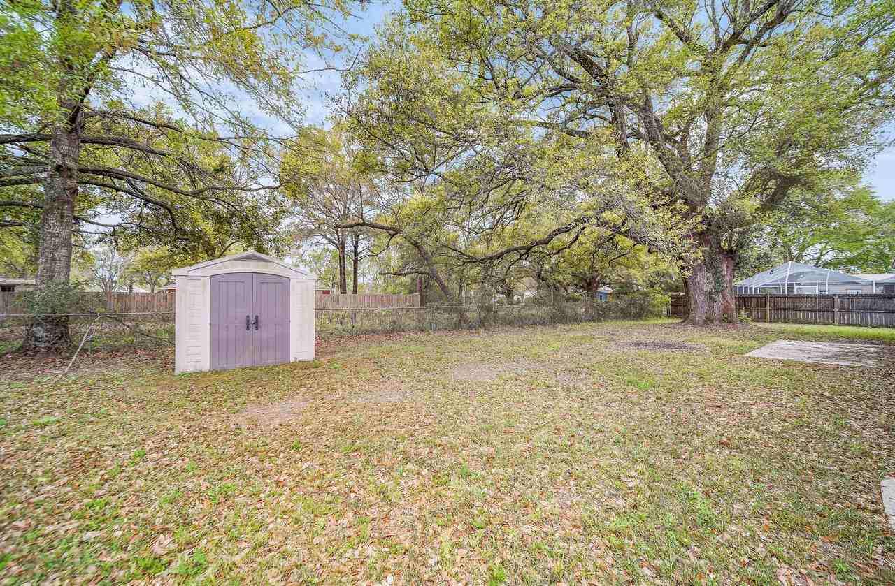 3313 Country Meadow Ln - Photo 4 of 30