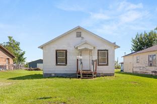 807 W Sabine St - Photo 1 of 1