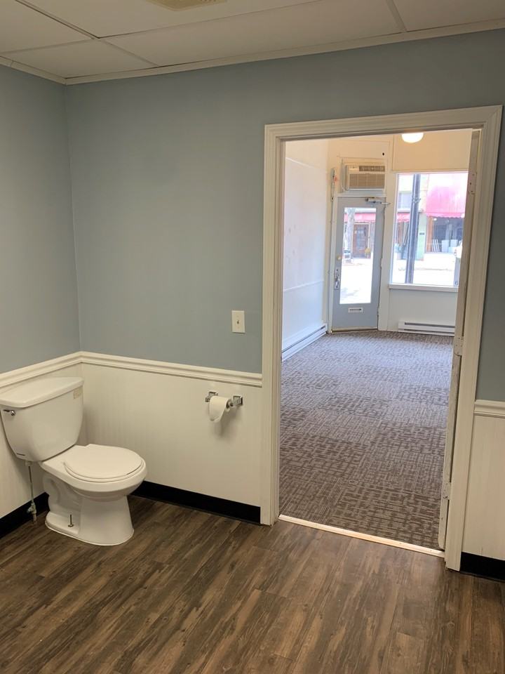 114 Locust St - Photo 2 of 8