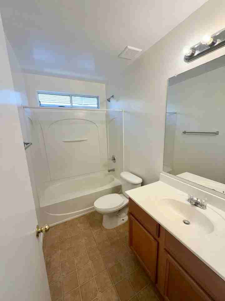 4237 E Windsor Dr - Photo 6 of 16