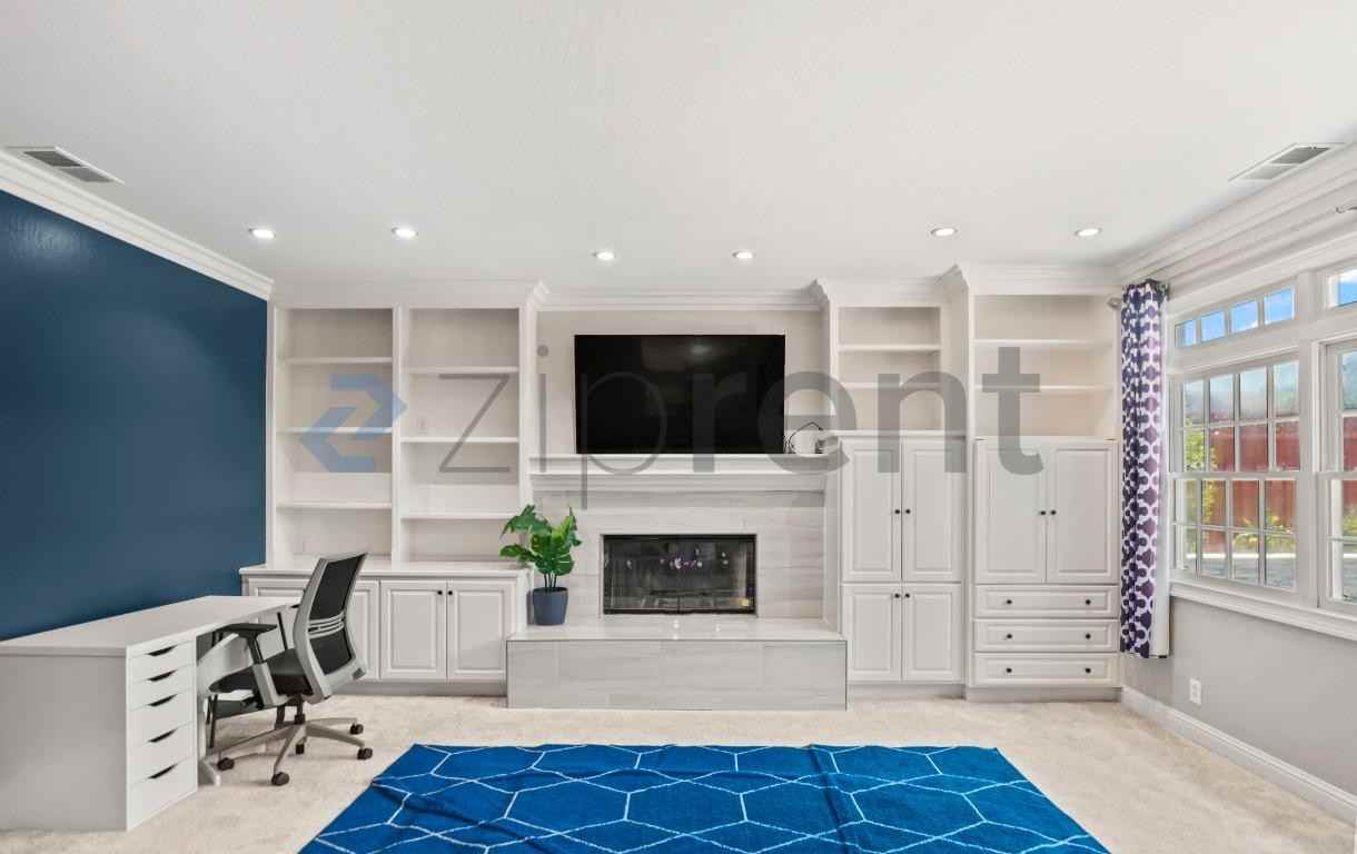 475 Chinook Ln - Photo 2 of 33