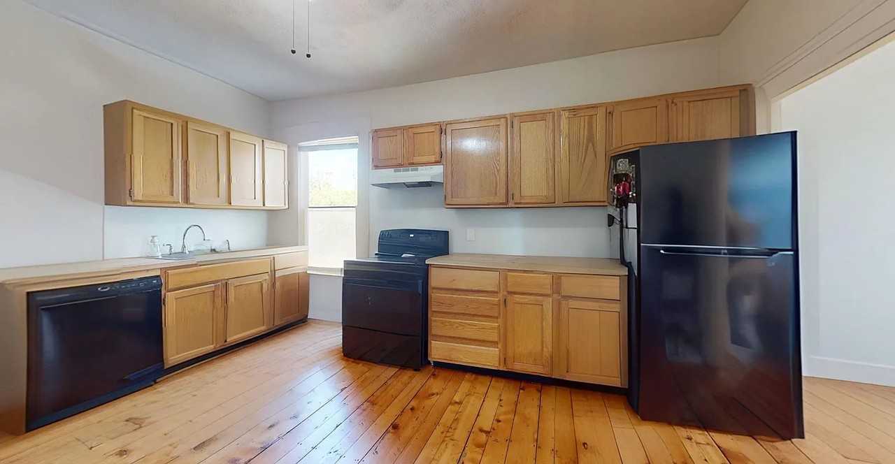 37 Franklin St. - Photo 2 of 8