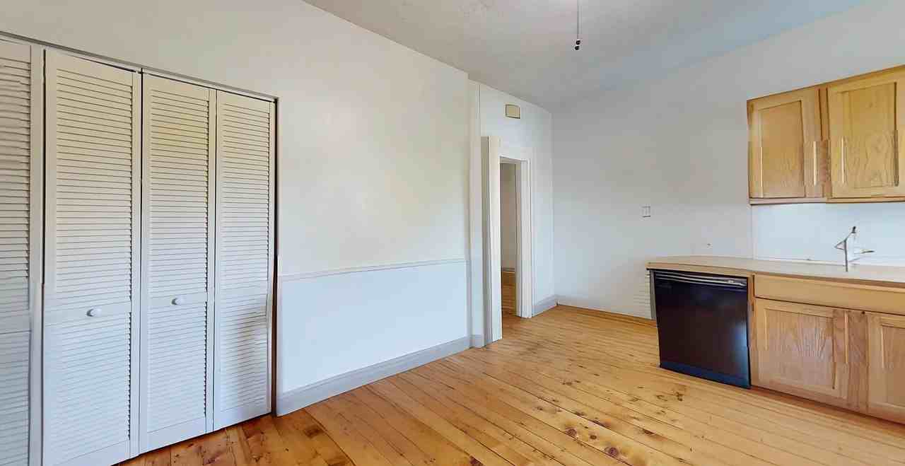 37 Franklin St. - Photo 6 of 8