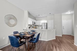 featured image of 1121 Beachview St