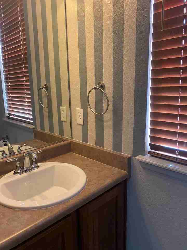 1861 Dewhirst Dr - Photo 2 of 27