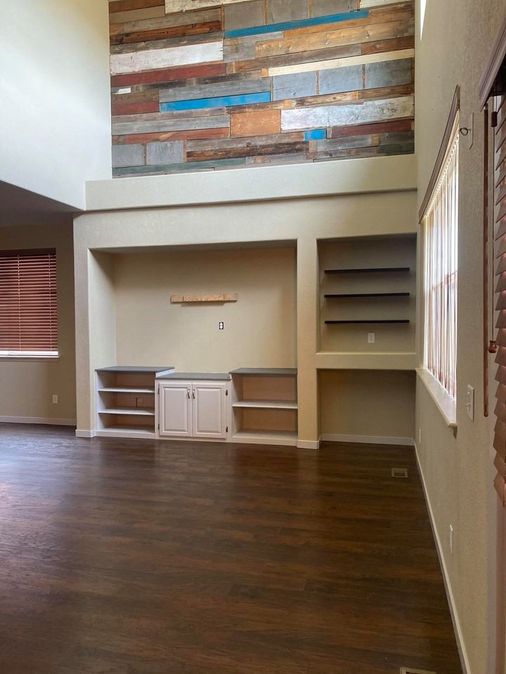 1861 Dewhirst Dr - Photo 3 of 27