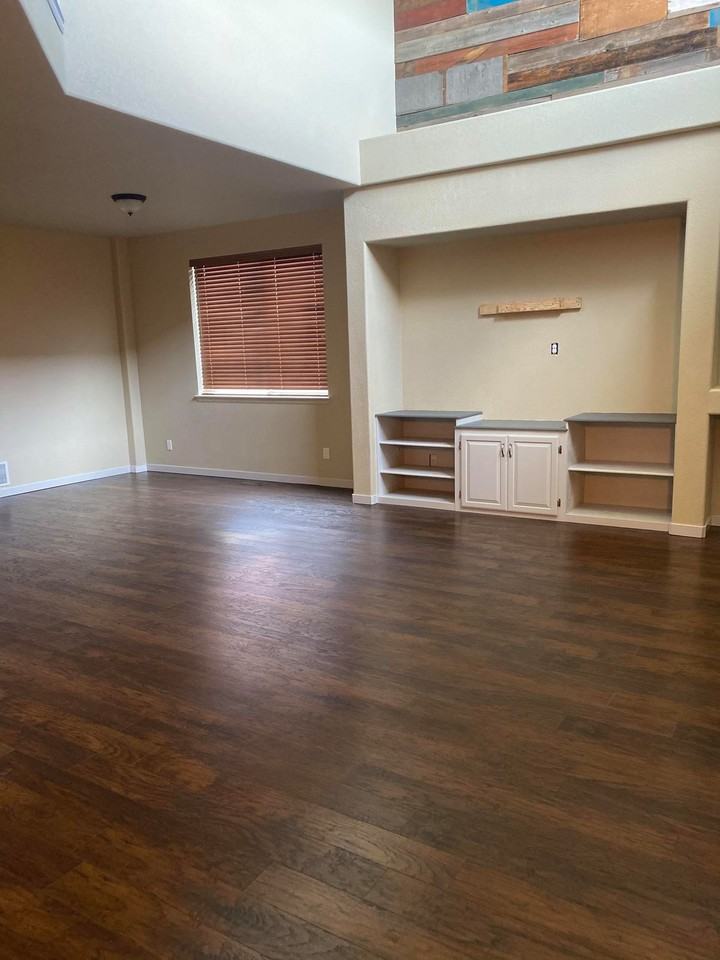 1861 Dewhirst Dr - Photo 6 of 27