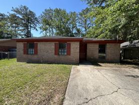 260 Garden Cir - Photo 1 of 1