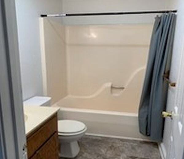1104A Woodland Dr - Photo 3 of 8