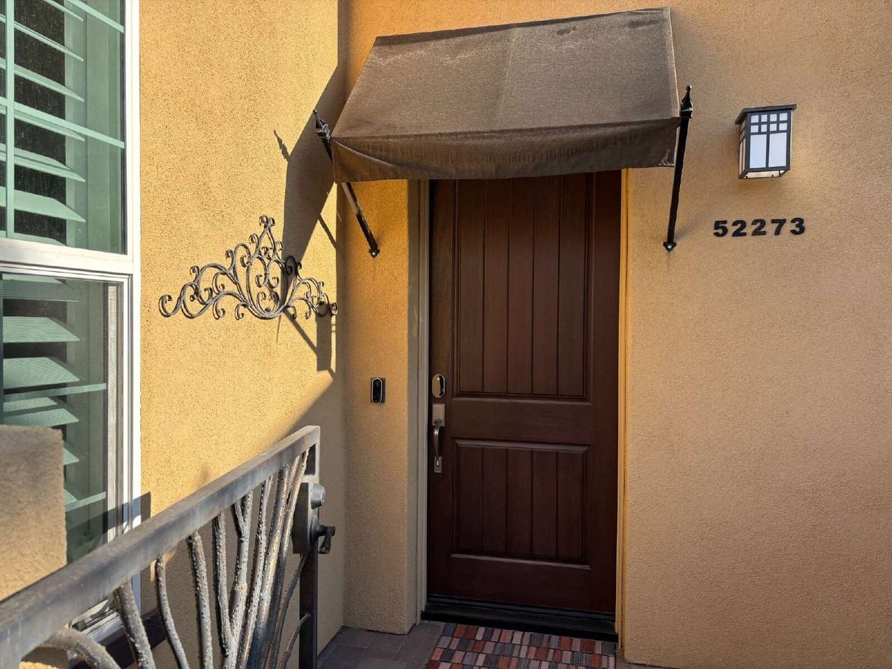 52273 Rosewood Ln - Photo 2 of 31