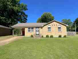 4811 Bradford Dr - Photo 1 of 1