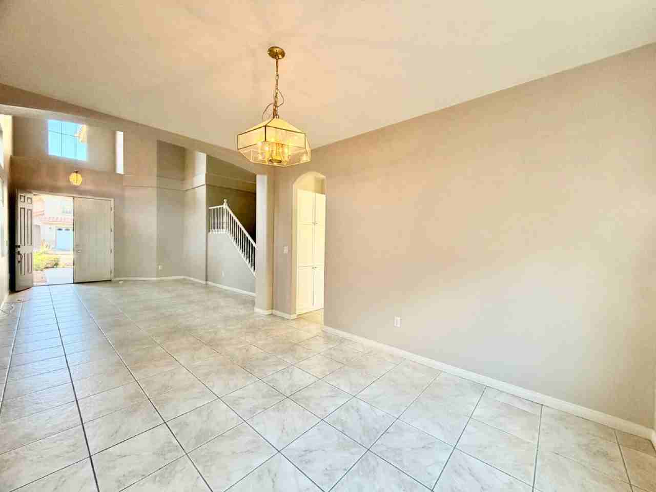 8917 Waltzing Waters Ct - Photo 5 of 50