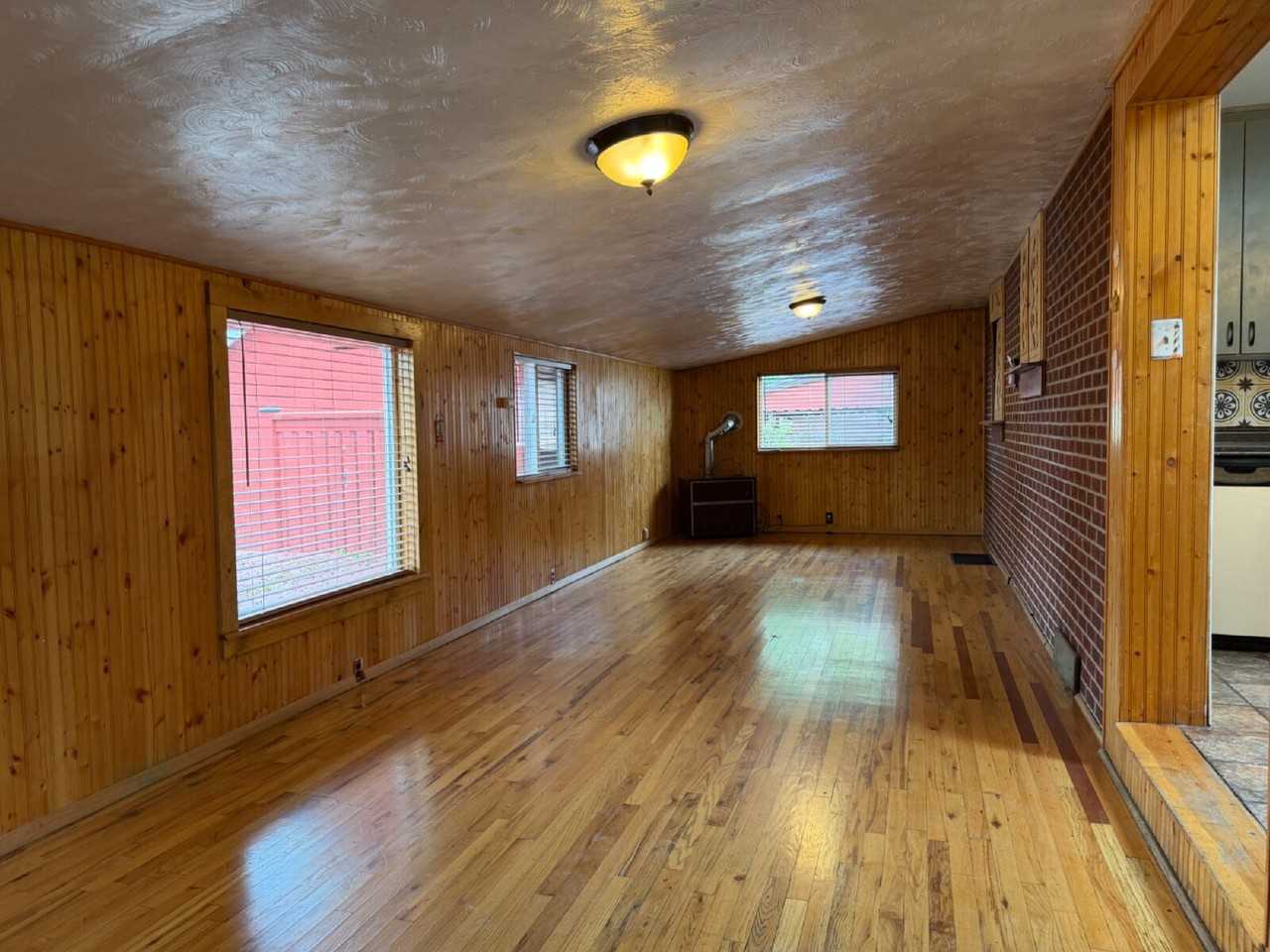 45 S Zenobia St - Photo 4 of 13