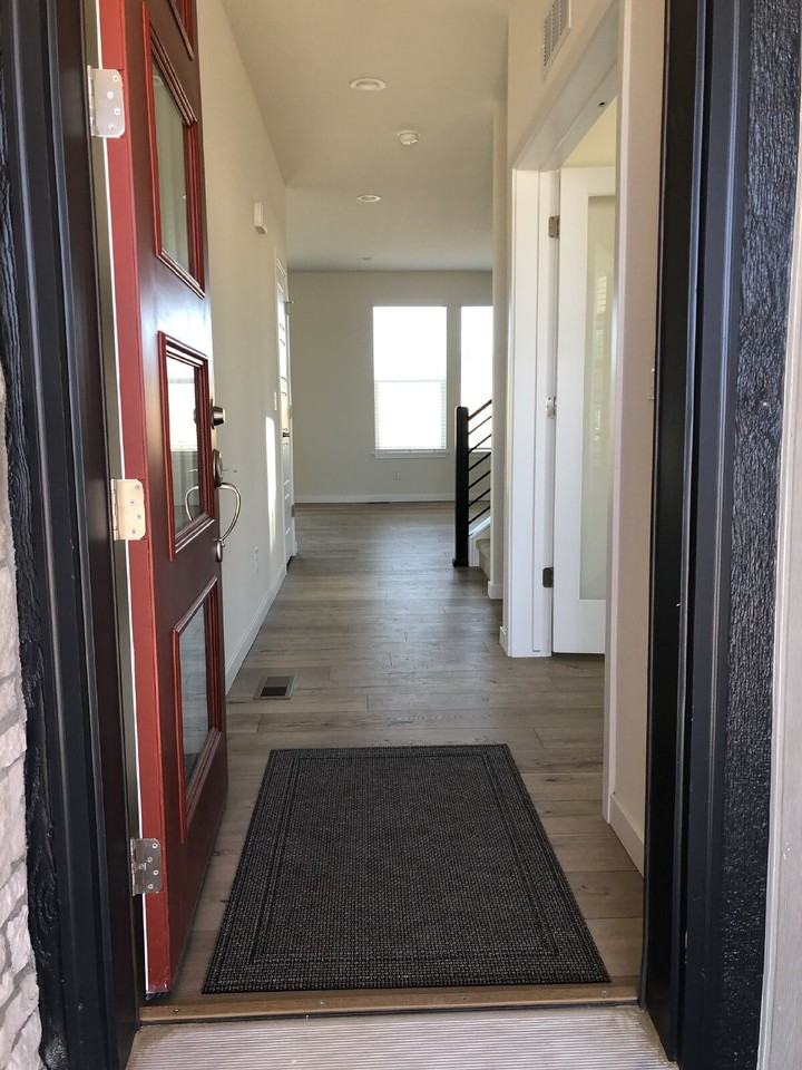 145 Mohawk Cir - Photo 2 of 20